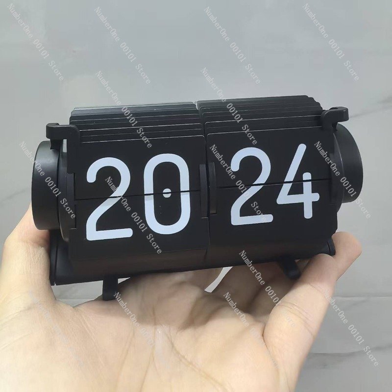 Automatic Page-Turning Clock,  - Home Office Gadgets avis et prix